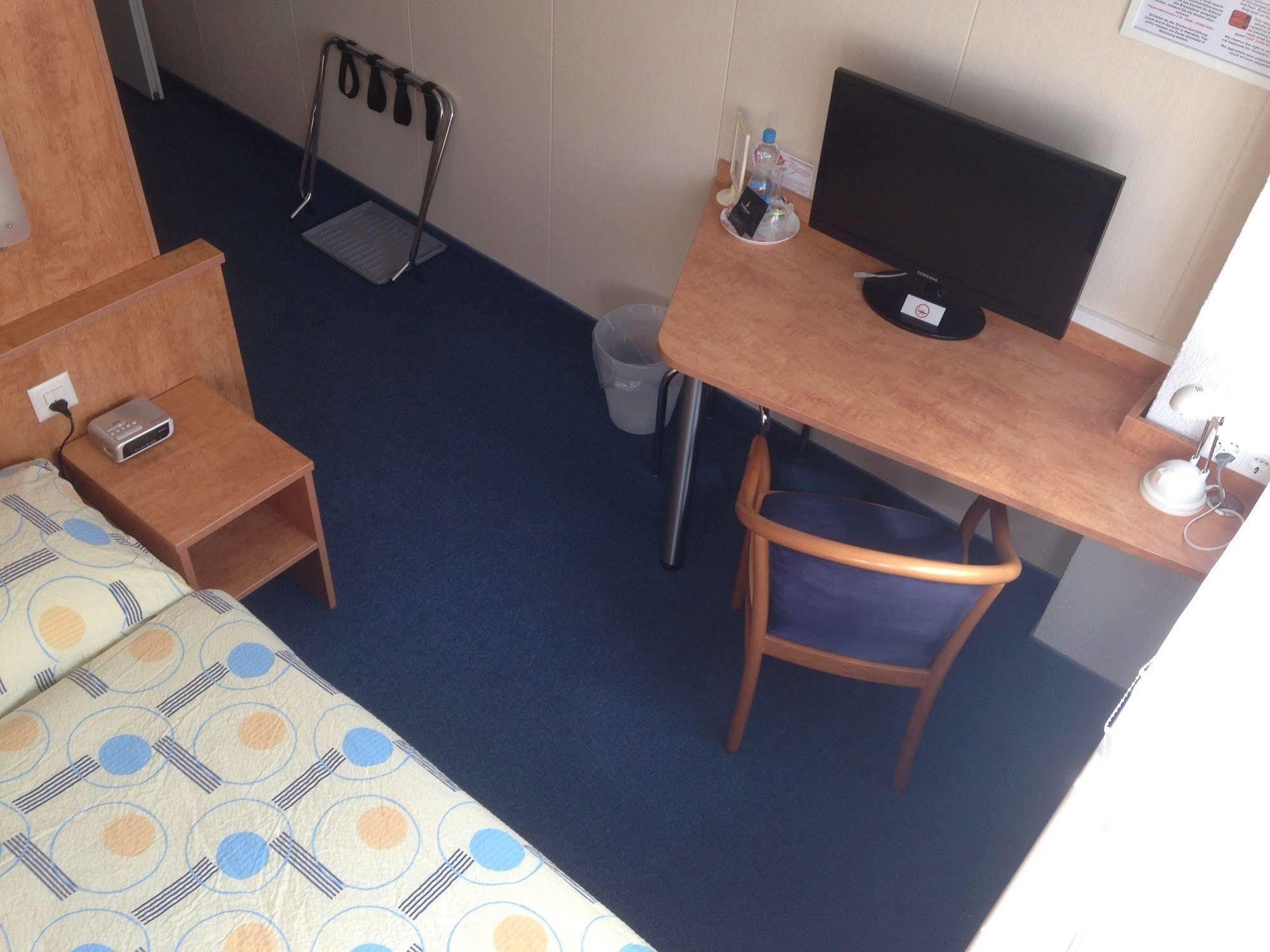 Motel Budget Self Check-in 3*