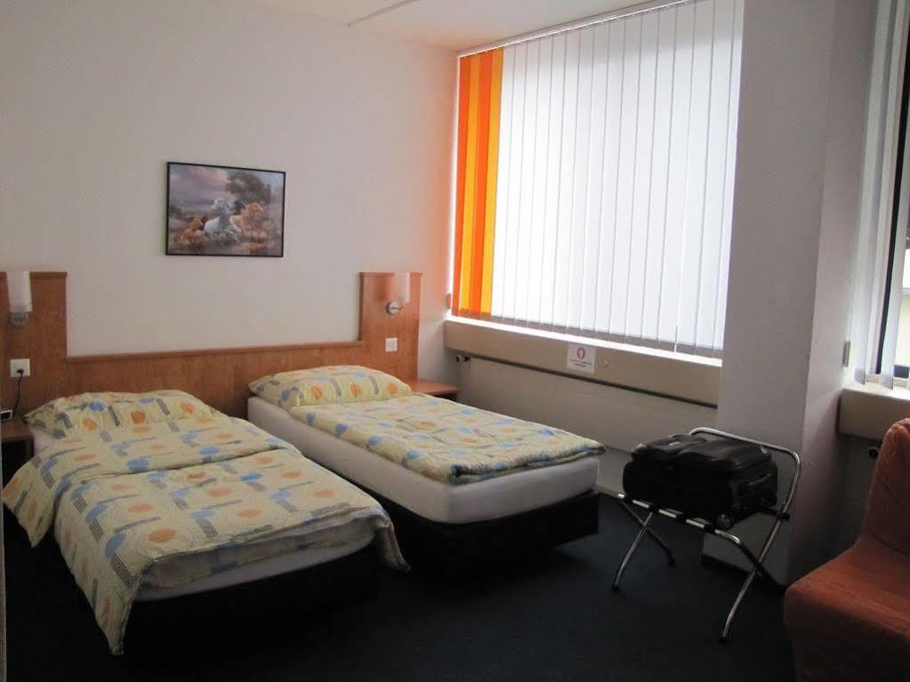 Budget Self Check-in Motel Daellikon